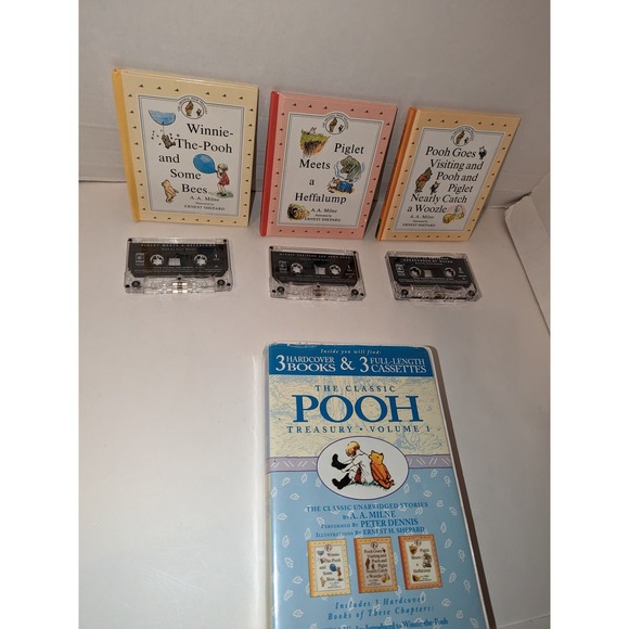 Vintage 1997 The Classic Pooh Treasury Vol 1  Hardcover Books 3 Cassettes - Picture 1 of 15